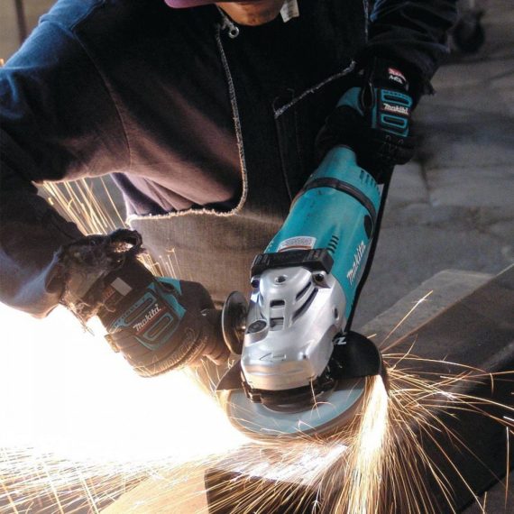 MAKITA GA9040S